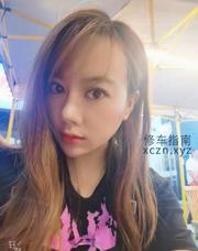 反差美臀女神晓雨