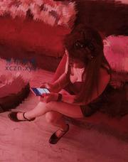 制服腼腆小淑女