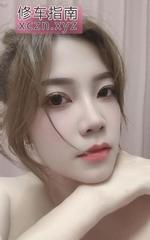 大眼俏皮的奶兔