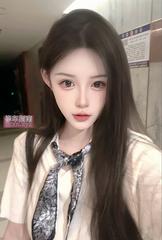 拉萨高挑，成熟兔女郎