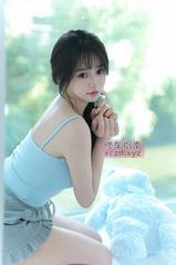 过年不回家的小奈