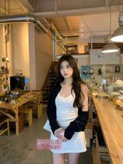 销魂女仆装学生妹