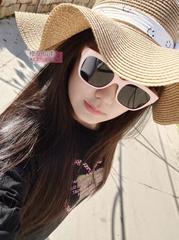 女仆装知性小学妹