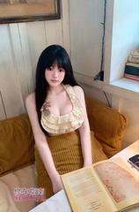 新茶健身教练美少妇