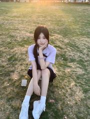 过年不回家的小尤物