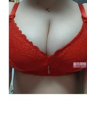 骚逼乳嫩粉白，嫩妹纸禾禾