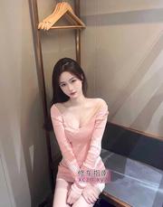 清纯大长腿轻熟女艺妍