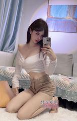 浪臀丰乳肥臀小尤物盈盈